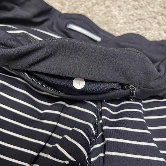 Lululemon Parallel Stripe Speed Tight + Tank - Picture 3 of 15